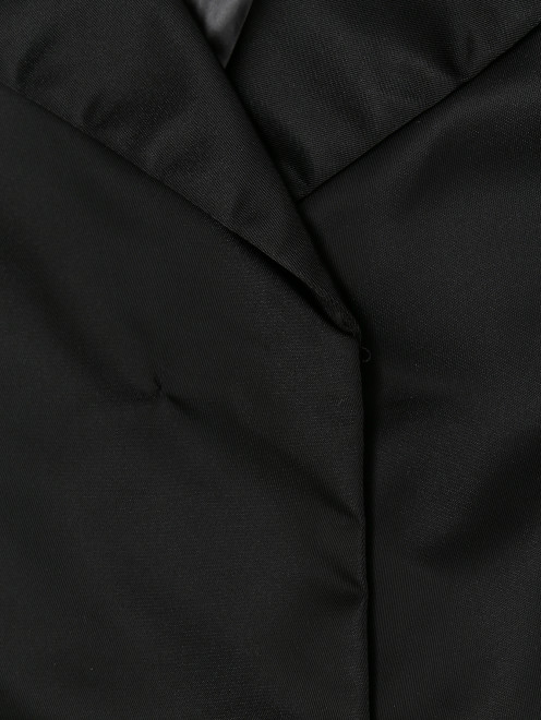 Куртка с сатиновым покрытием - Деталь