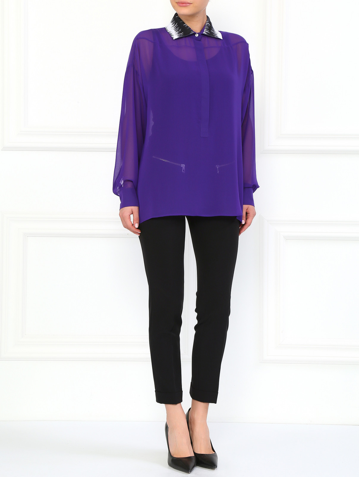 Легкая блуза с контрастным воротником Versace Collection  –  Модель Общий вид  – Цвет:  Фиолетовый