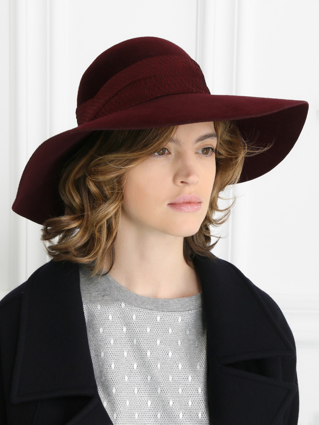 Шляпа из шерсти с широкими полями Marni  –  Модель Общий вид  – Цвет:  Красный