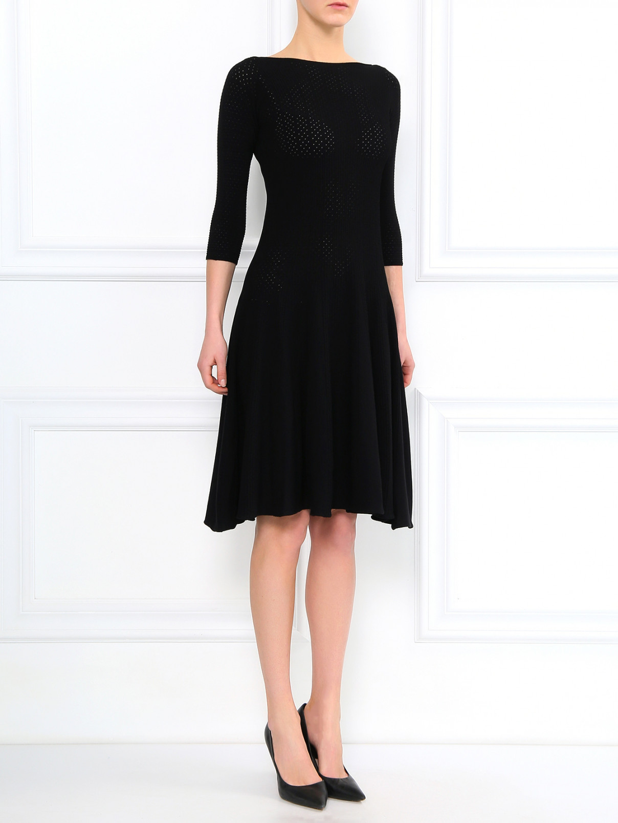 Трикотажное платье-миди с коротким рукавом Emporio Armani  –  Модель Общий вид  – Цвет:  Черный