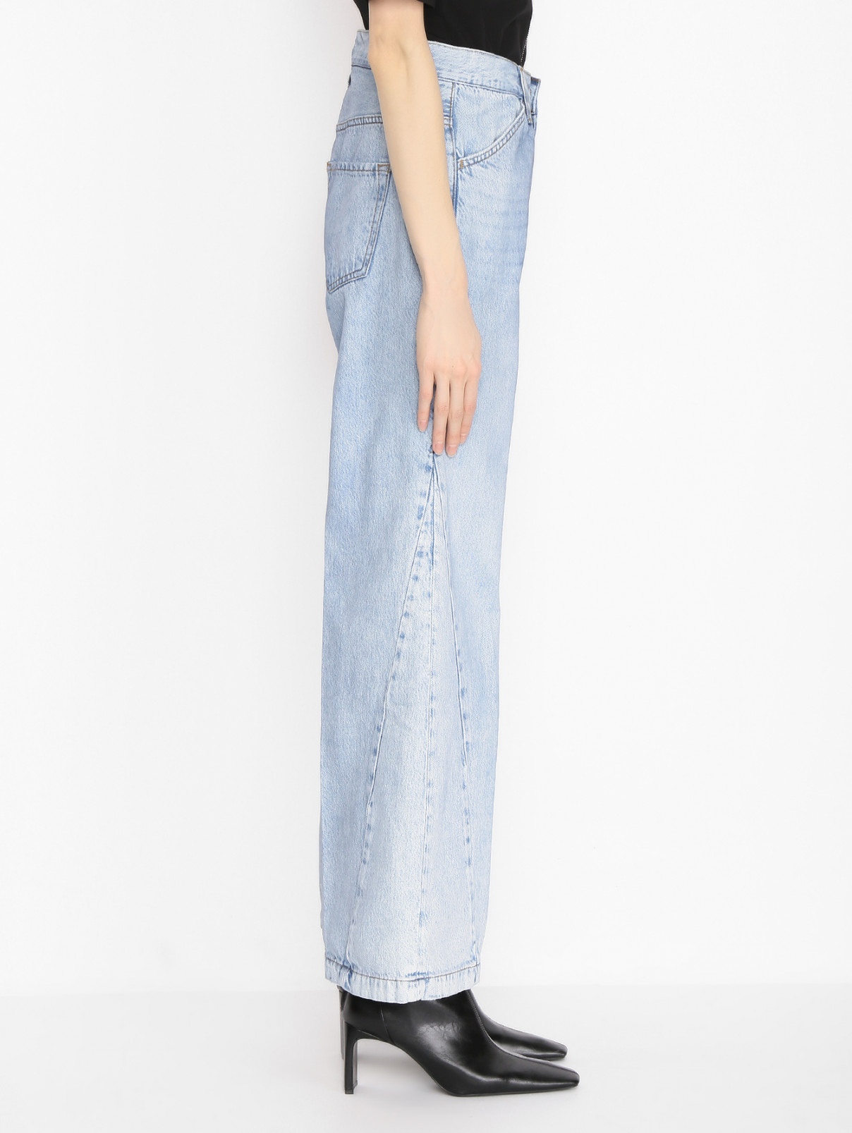 Расклешенные джинсы из хлопка Frame  –  МодельВерхНиз2  – Цвет:  Синий