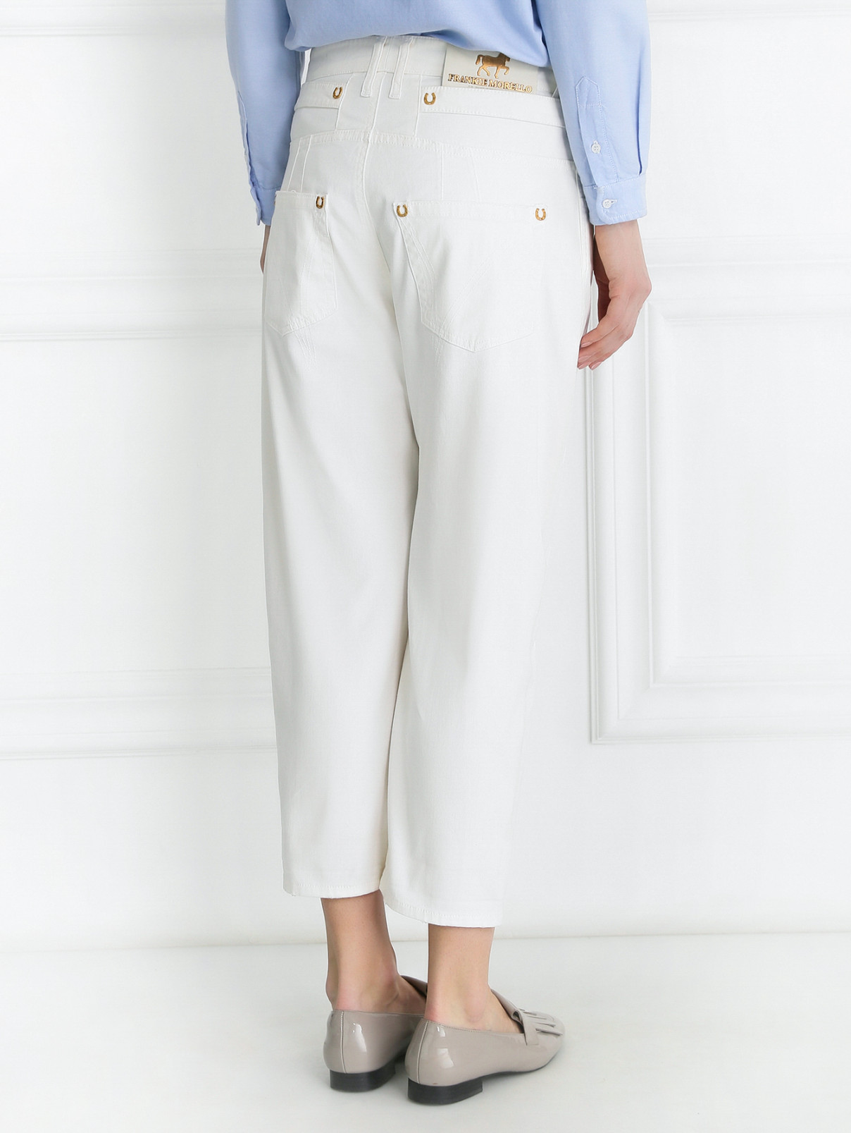 Укороченные джинсы свободного кроя Frankie Morello  –  Модель Верх-Низ1  – Цвет:  Белый