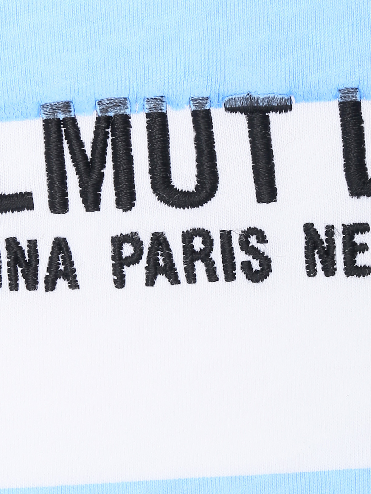 Футболка из хлопка декорированная вышивкой и принтом Helmut Lang  –  Деталь  – Цвет:  Мультиколор