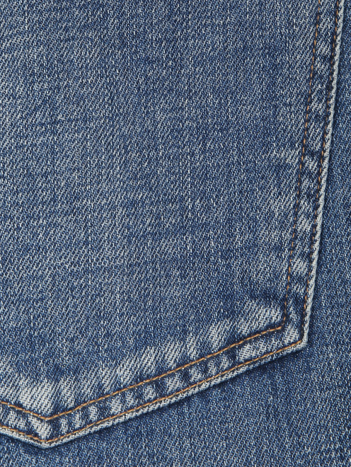 Прямые джинсы с высокой посадкой - Деталь