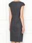 Платье-футляр из смешанной шерсти с короткими рукавами Hugo Boss  –  МодельВерхНиз1
