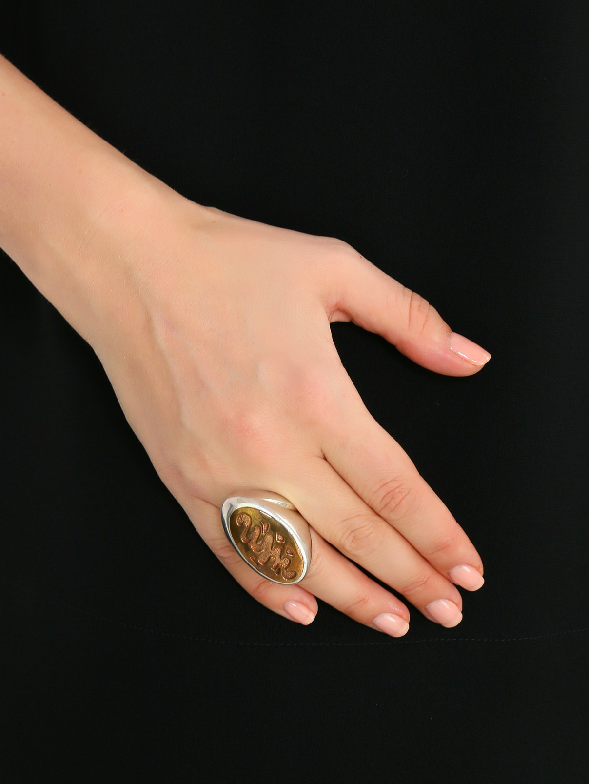 Кольцо из металла с декором Евгения Линович  –  Модель Общий вид  – Цвет:  Серый