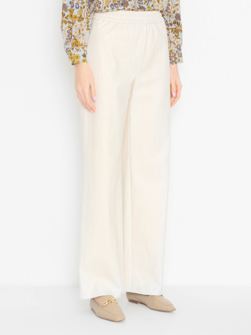 Брюки из экокожи на вискозе Weekend Max Mara - МодельВерхНиз