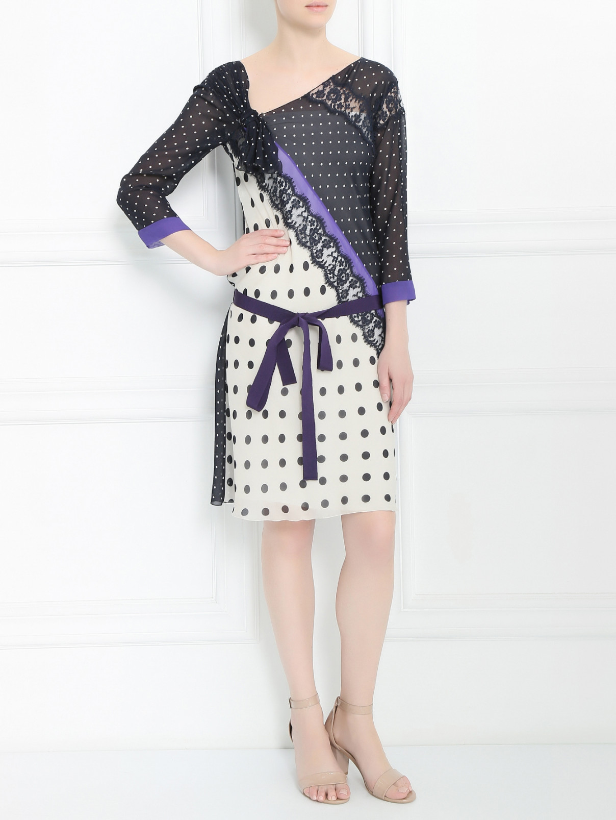Платье-мини с принтом "горох" и отделкой из кружева Alberta Ferretti  –  Модель Общий вид  – Цвет:  Фиолетовый