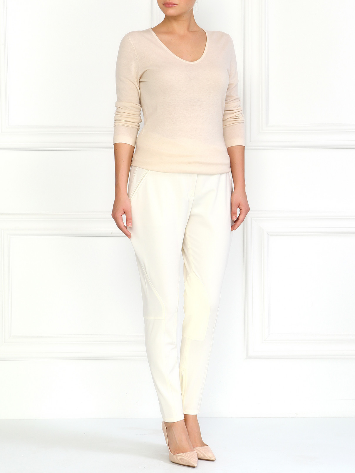Шерстяные брюки-галифе Moschino  –  Модель Общий вид  – Цвет:  Белый