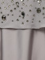 Платье-макси свободного кроя, декорированное стразами Marina Rinaldi  –  Деталь