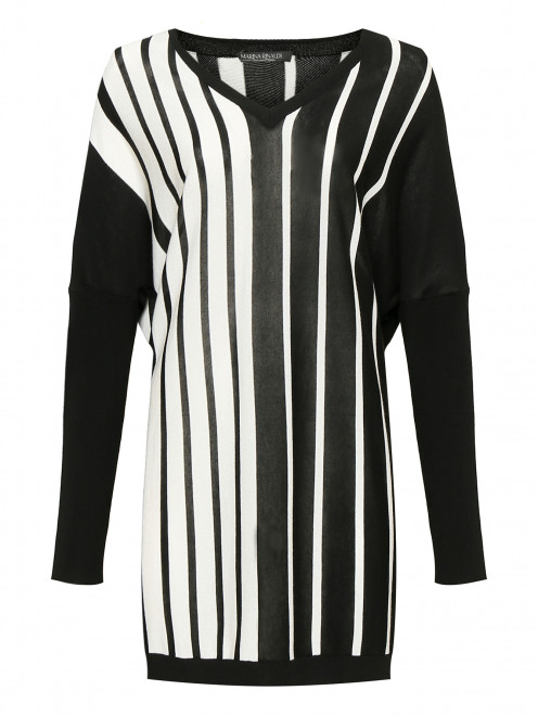 Olya toplarni yalaydi