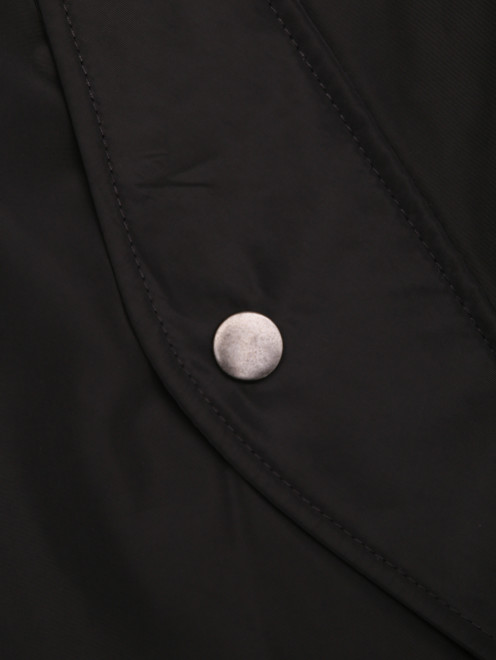 Куртка с капюшоном на молнии - Деталь
