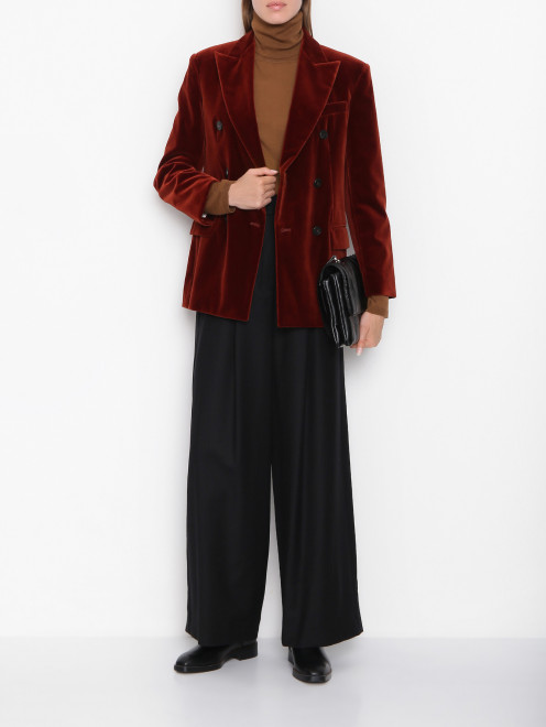 Однотонный жакет из велюра на пуговицах Weekend Max Mara - МодельОбщийВид