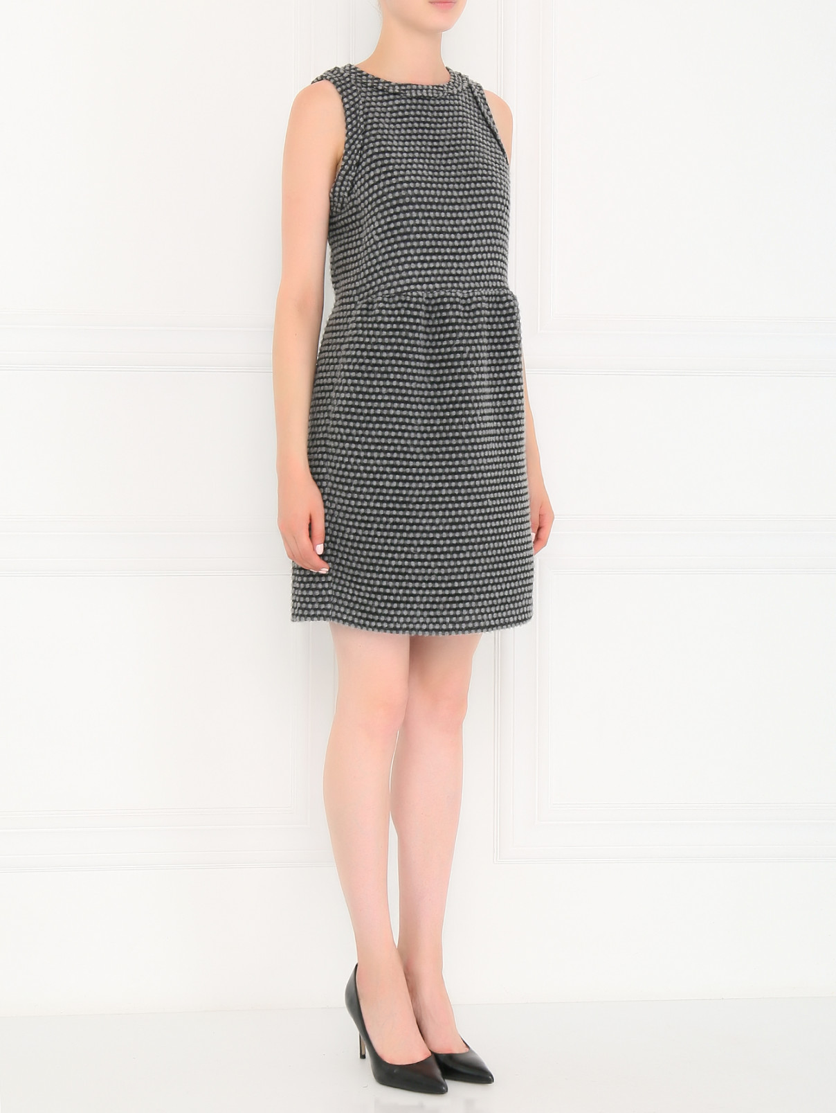 Платье-мини  из фактурной ткани с боковыми карманами Emporio Armani  –  Модель Общий вид  – Цвет:  Серый