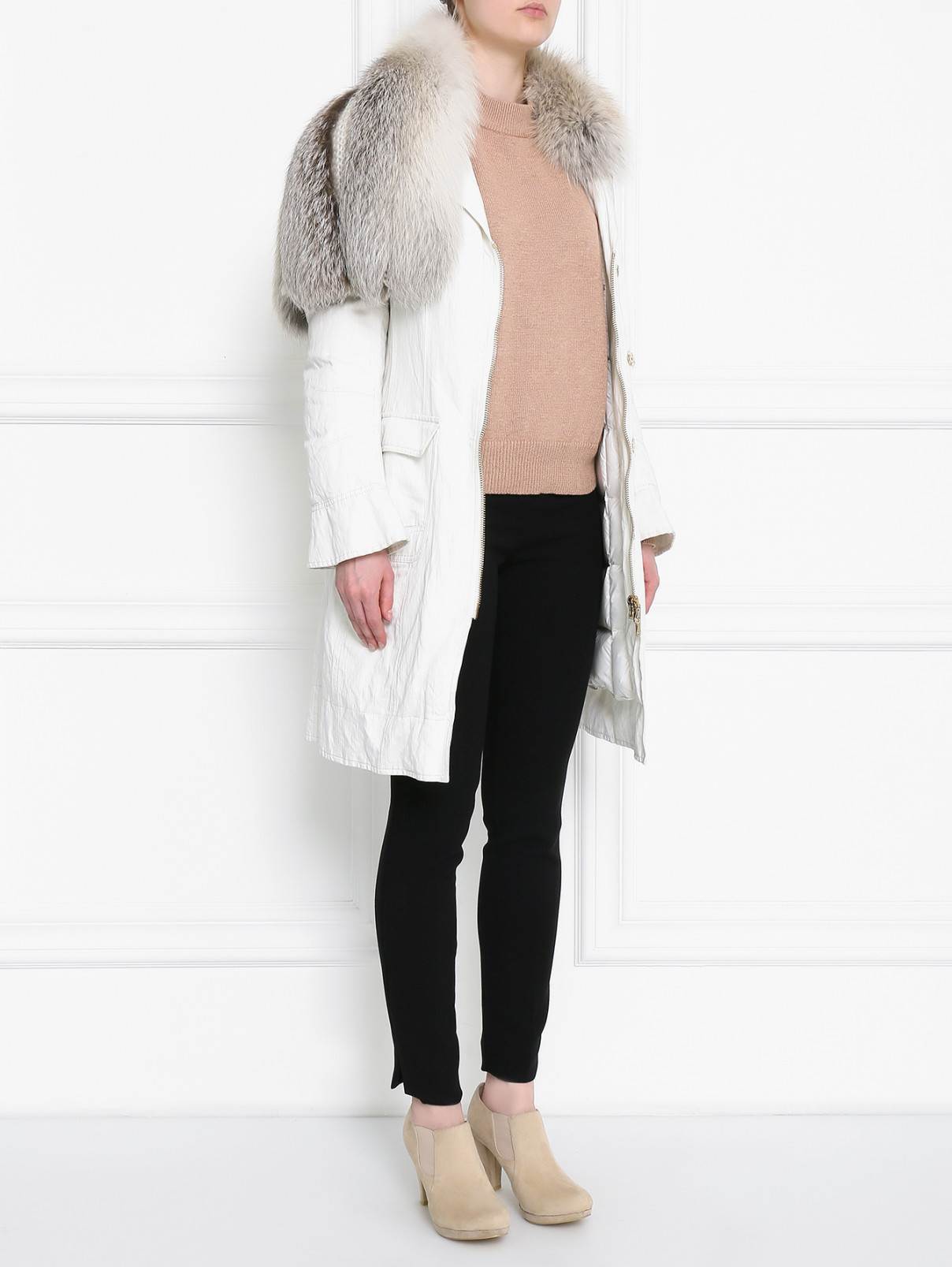 Пальто из хлопка с воротником из меха лисы Ermanno Scervino  –  Модель Общий вид  – Цвет:  Белый