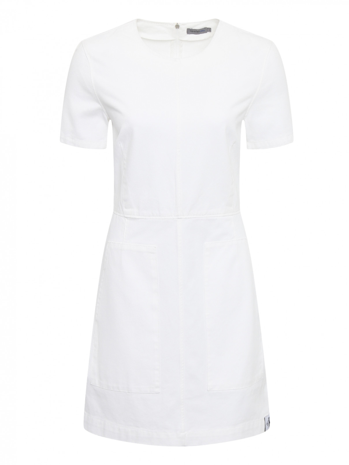 Платье из хлопка с накладными карманами Calvin Klein  –  Общий вид  – Цвет:  Белый