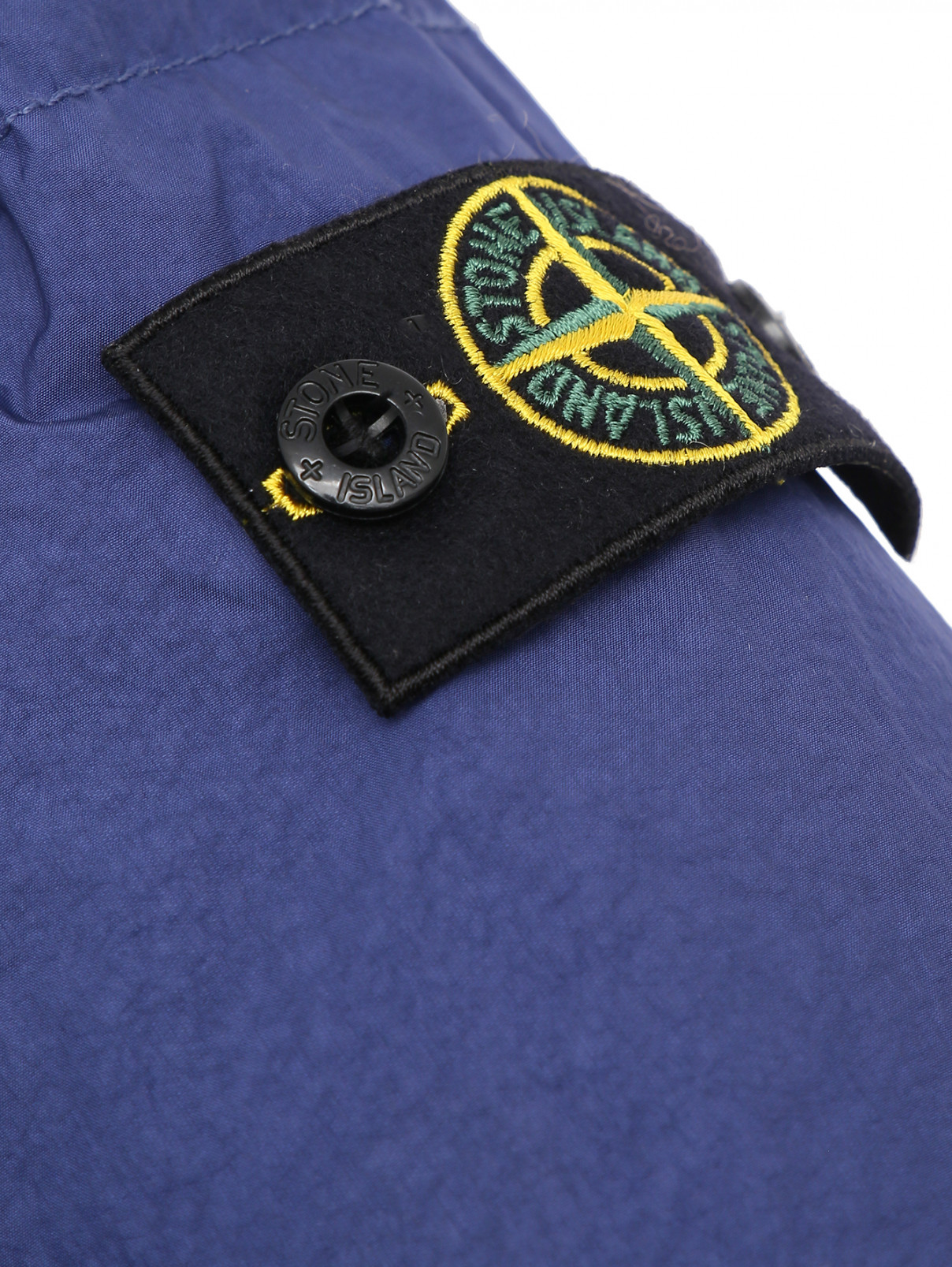 Пуховик с капюшоном и съемным патчем Stone Island  –  Деталь1  – Цвет:  Синий