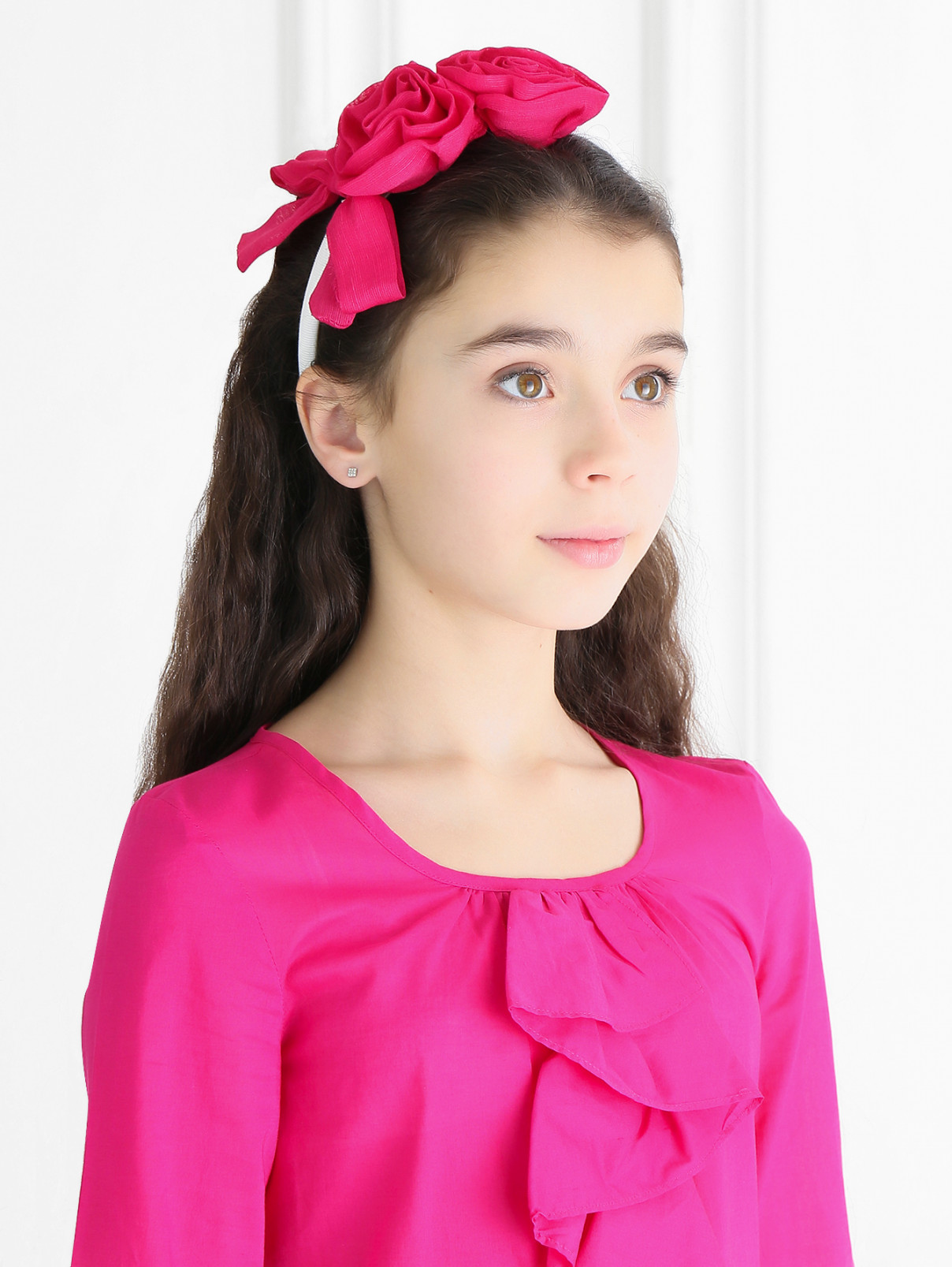 Ободок декорированный текстильными розами Aletta  –  Модель Общий вид  – Цвет:  Розовый