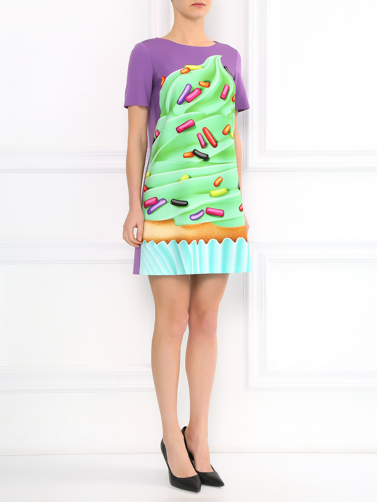 Платье прямого кроя с принтом Moschino Boutique  –  Модель Общий вид  – Цвет:  Фиолетовый