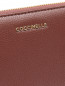 Кошелек на молнии с логотипом Coccinelle  –  Деталь
