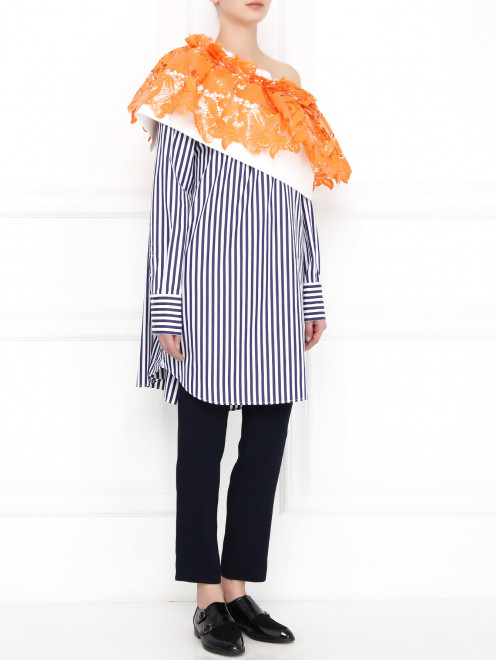 Платье-рубашка из хлопка с декоративной кружевной отделкой MSGM - Модель Общий вид