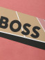 Футболка с логотипом Boss  –  Деталь