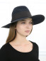 Шляпа из фетра с широкими полями Federica Moretti  –  Модель Общий вид