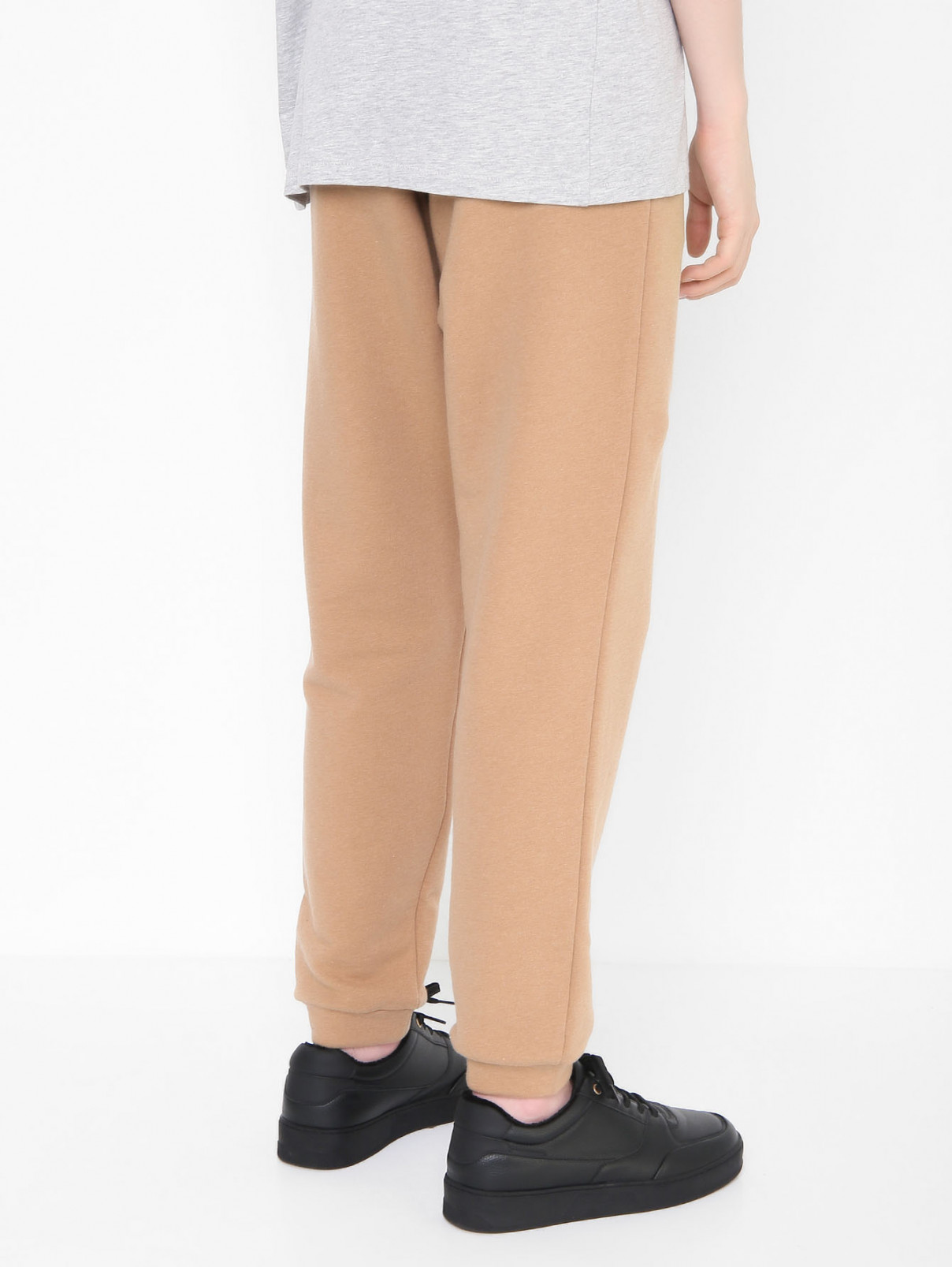 Трикотажные брюки на резинке Eleventy  –  МодельВерхНиз1  – Цвет:  Бежевый