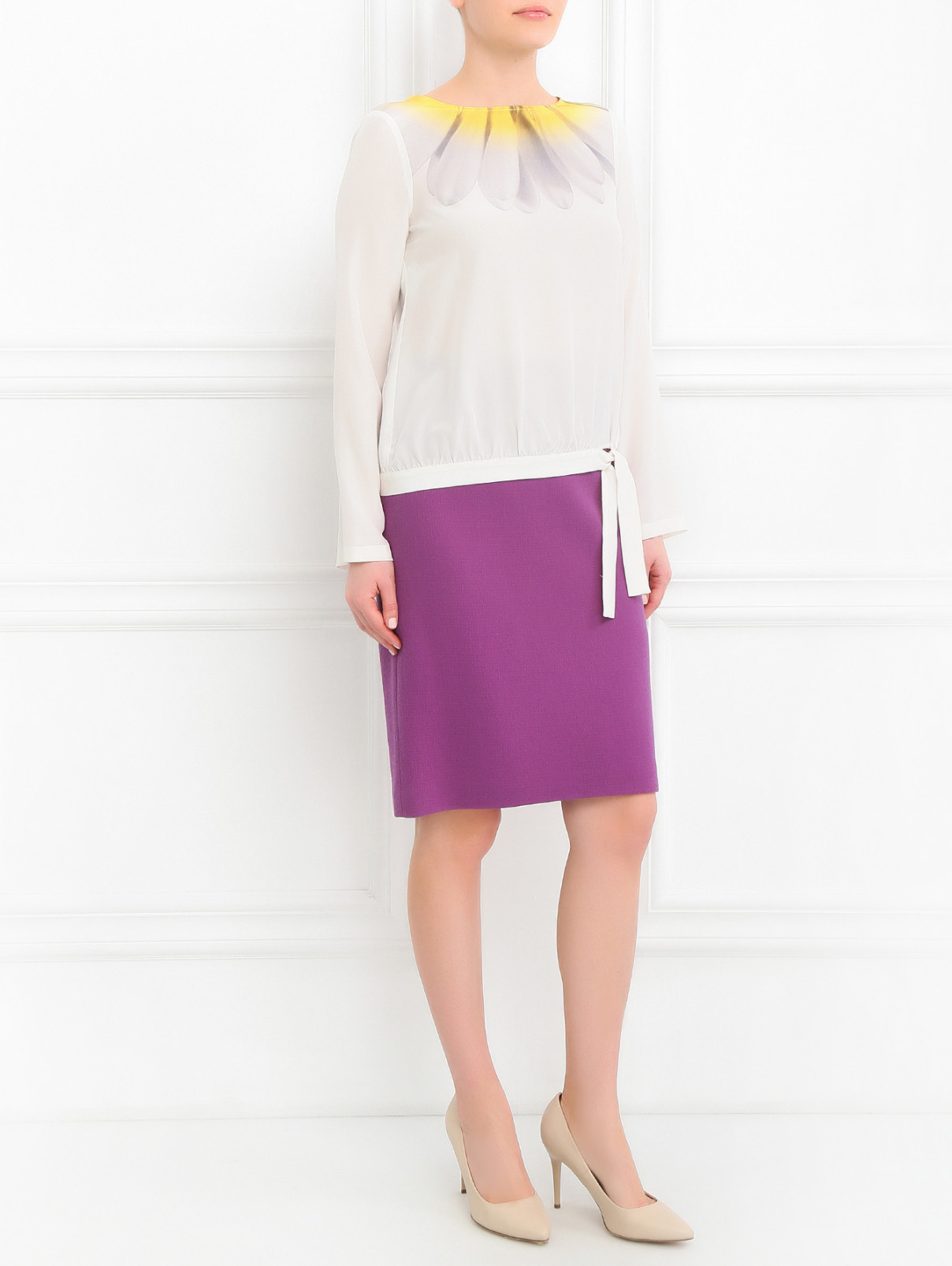 Блуза из шелка с узором Moschino  –  Модель Общий вид  – Цвет:  Белый