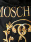 Пуховик удлиненный с отделкой искусственным мехом и принтом Moschino  –  Деталь