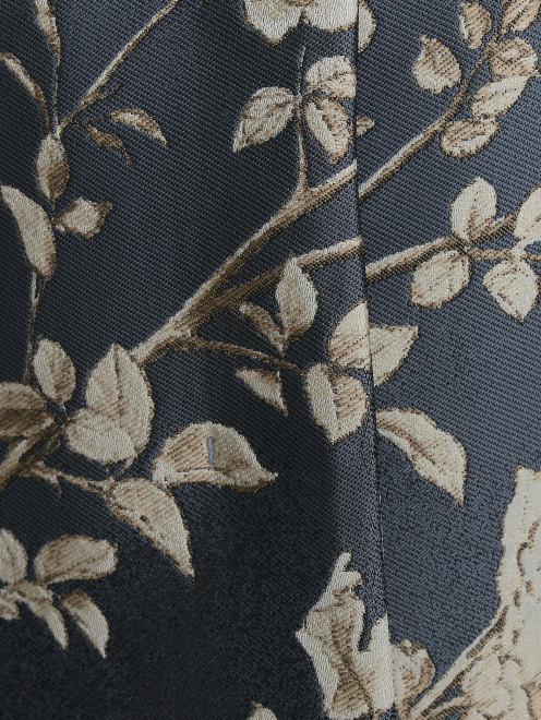 Легкое однобортное пальто с цветочным узором - Деталь1