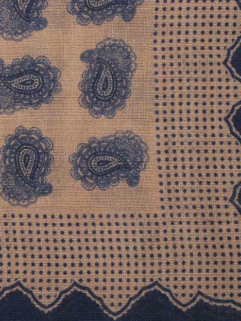 Карманный платок из шерсти с узором  - Деталь