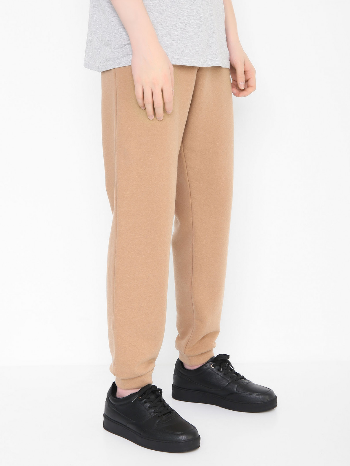 Трикотажные брюки на резинке Eleventy  –  МодельВерхНиз  – Цвет:  Бежевый