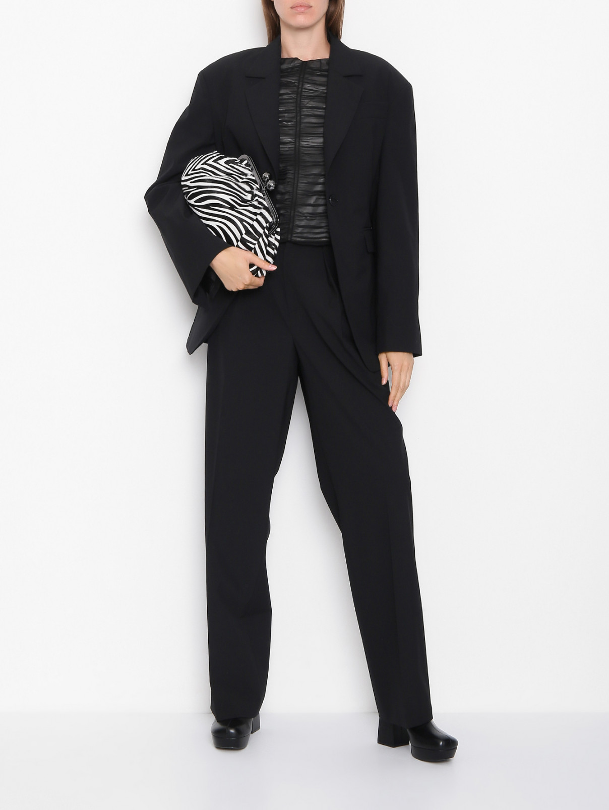 Укороченная блуза со сборками Rohe  –  МодельОбщийВид  – Цвет:  Черный