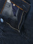 Джинсы из темного денима прямого кроя Armani Jeans  –  Деталь