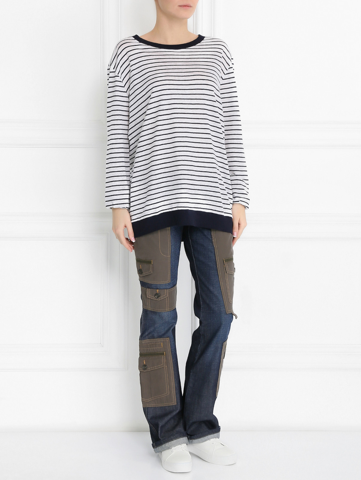 Джинсы с контрастными вставками Moschino Jeans  –  Модель Общий вид  – Цвет:  Синий