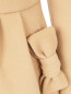 Пальто из шерсти с декоративными бантами Moschino Boutique  –  Деталь