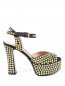 Босоножки на устойчивом каблуке с декоративной отделкой из металла Moschino Couture  –  Обтравка1