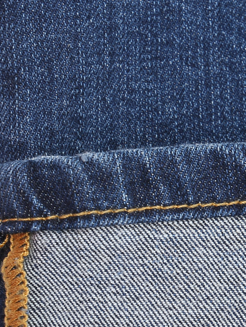 Прямые джинсы с карманами - Деталь2