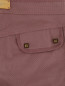 Укороченные брюки с накладными карманами и декоративной отделкой Iceberg  –  Деталь1