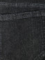 Джинсы узкого кроя из темного денима Weekend Max Mara  –  Деталь