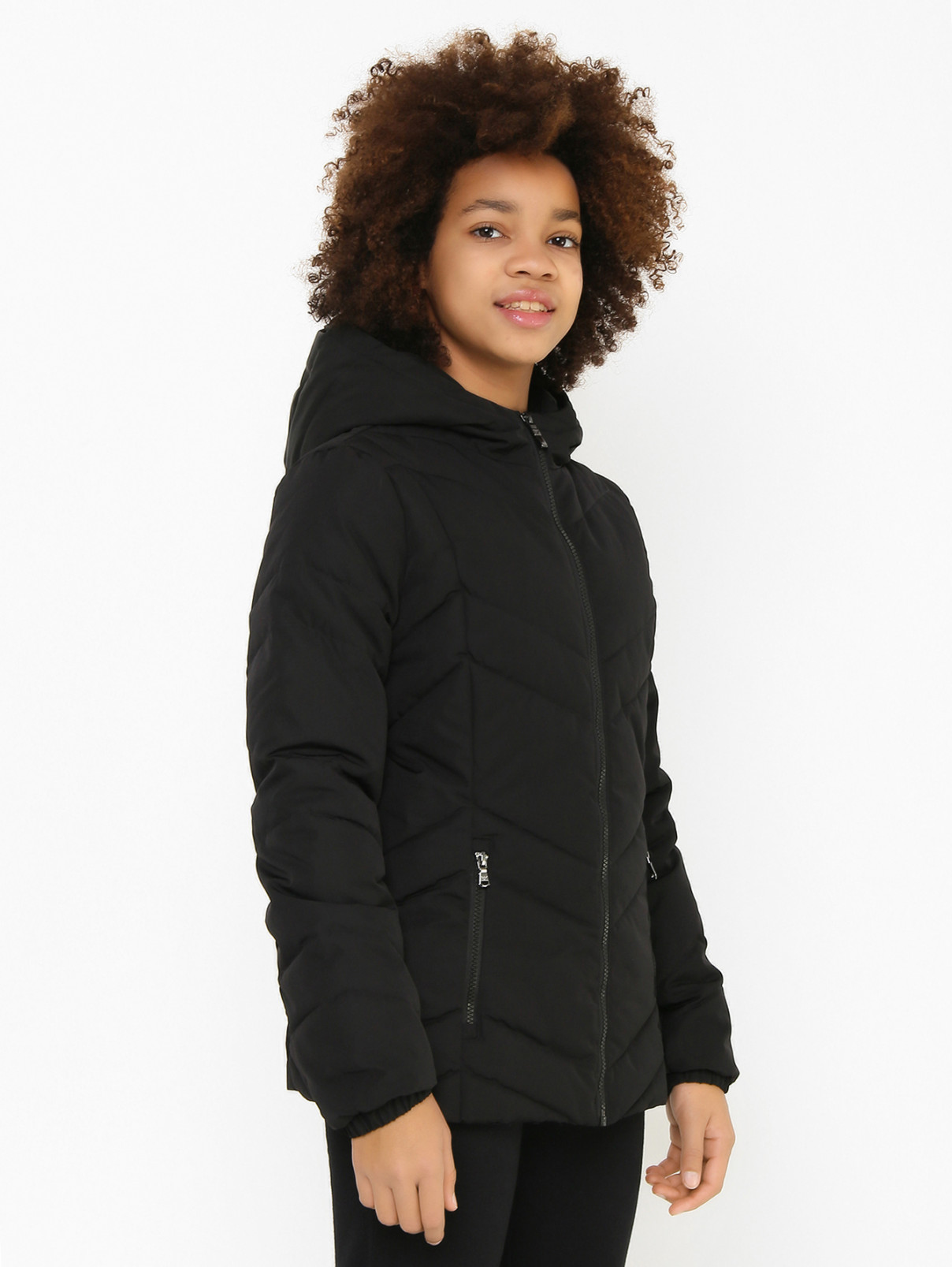 Стеганая куртка с капюшоном EA 7  –  МодельВерхНиз  – Цвет:  Черный