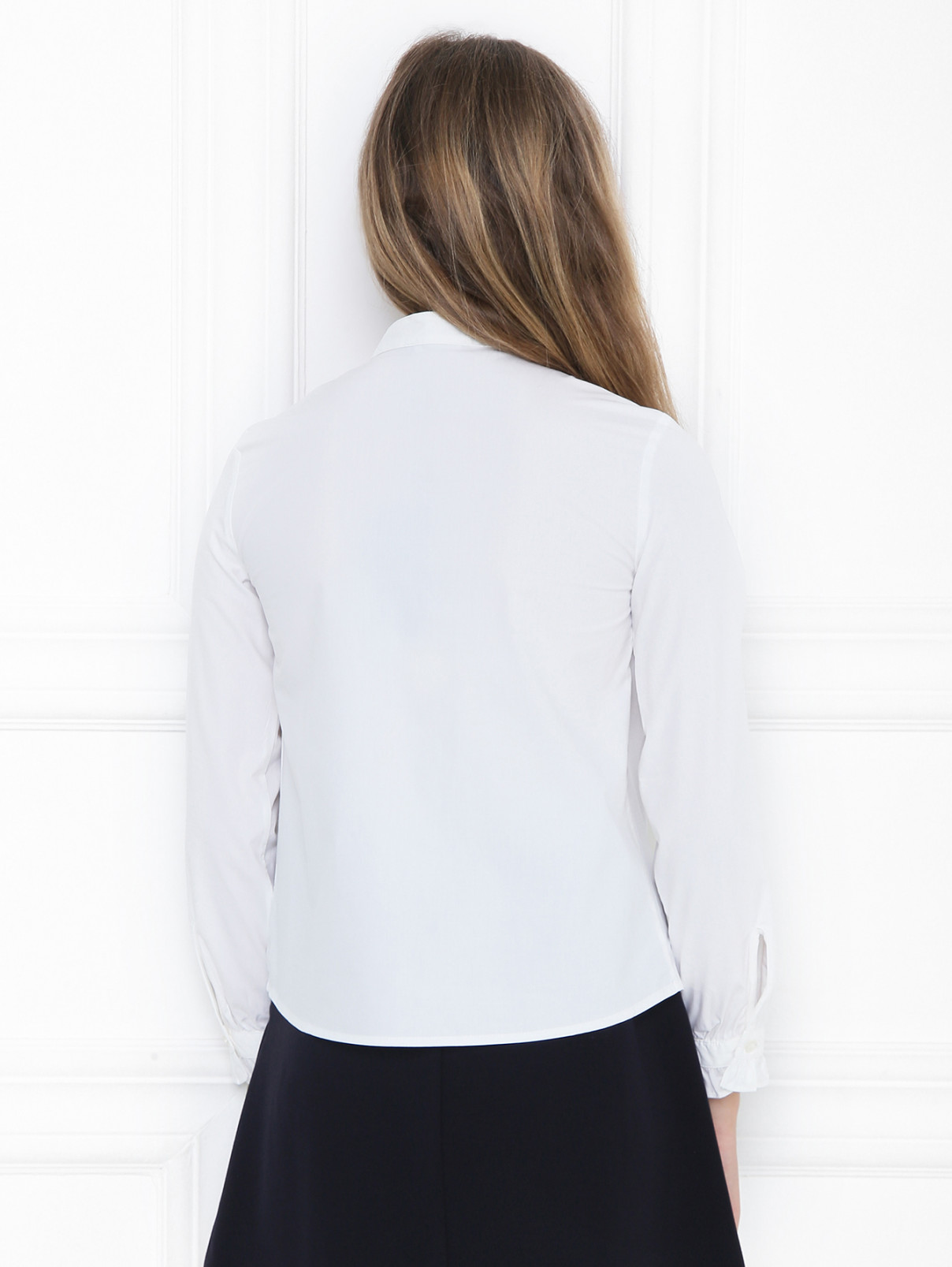 Блуза из хлопка с оборкой на планке Emporio Armani  –  МодельВерхНиз1  – Цвет:  Белый