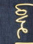 Джинсы с логотипом из темного денима Love Moschino  –  Деталь1