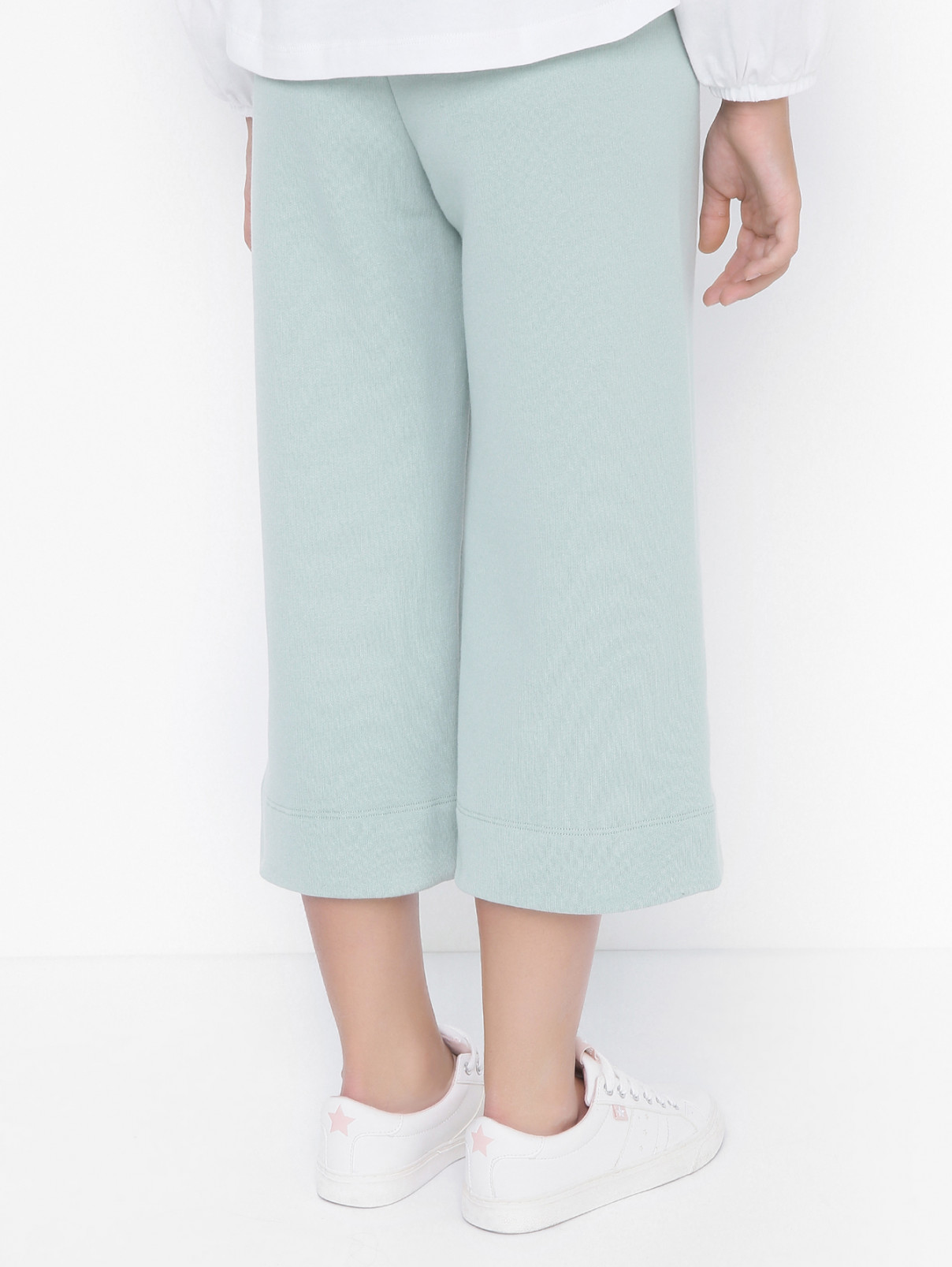 Хлопковые укороченные брюки Il Gufo  –  МодельВерхНиз1  – Цвет:  Зеленый
