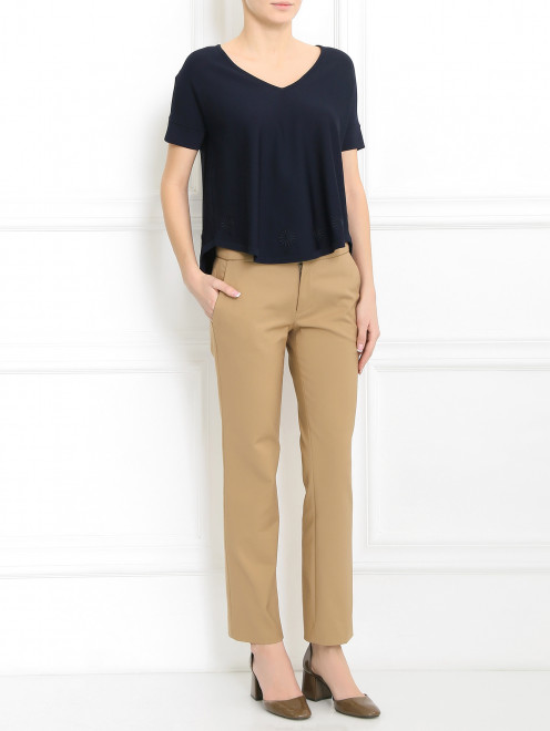 Джемпер из вискозы с V-образным вырезом асимметричного и свободного кроя с вышивкой Armani Jeans - Модель Общий вид