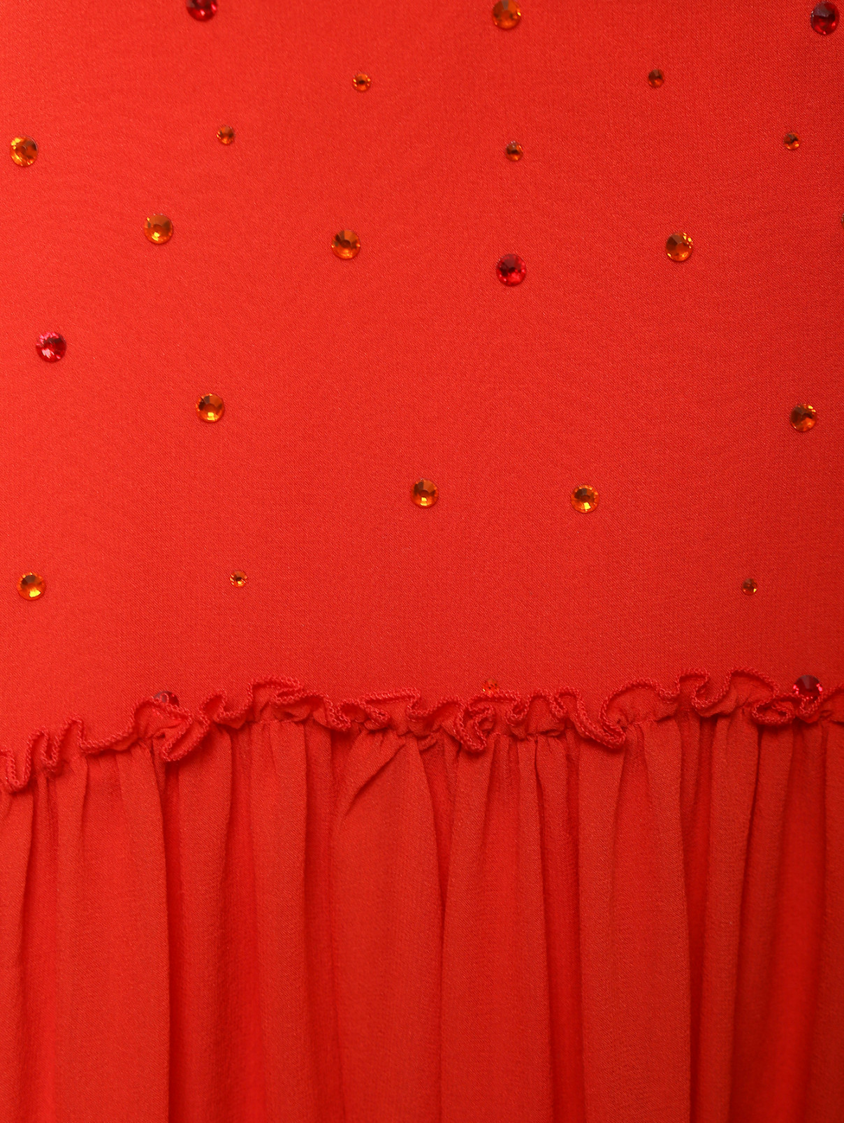 Платье из шелка декорированное стразами Jenny Packham  –  Деталь  – Цвет:  Красный