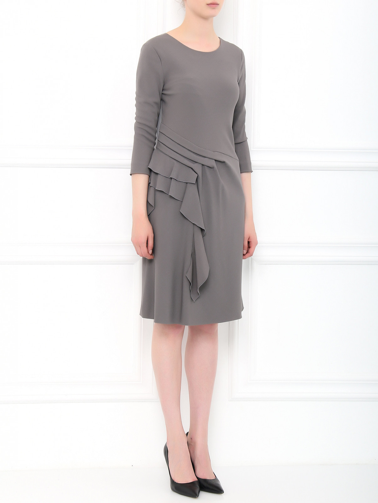 Платье-футляр с драпировкой Alberta Ferretti  –  Модель Общий вид  – Цвет:  Серый