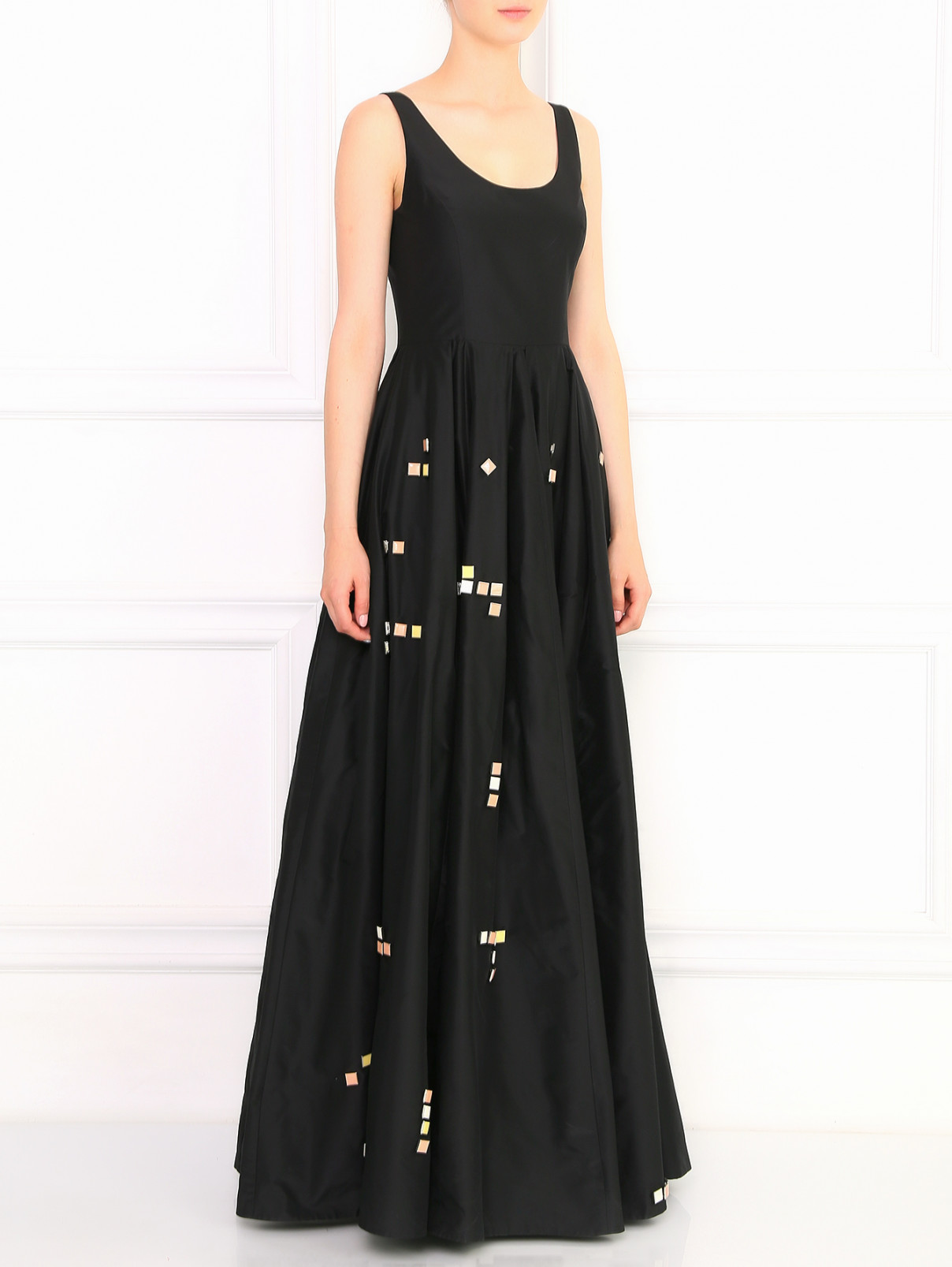 Платье-макси расшитое камнями Kira Plastinina  –  Модель Общий вид  – Цвет:  Черный