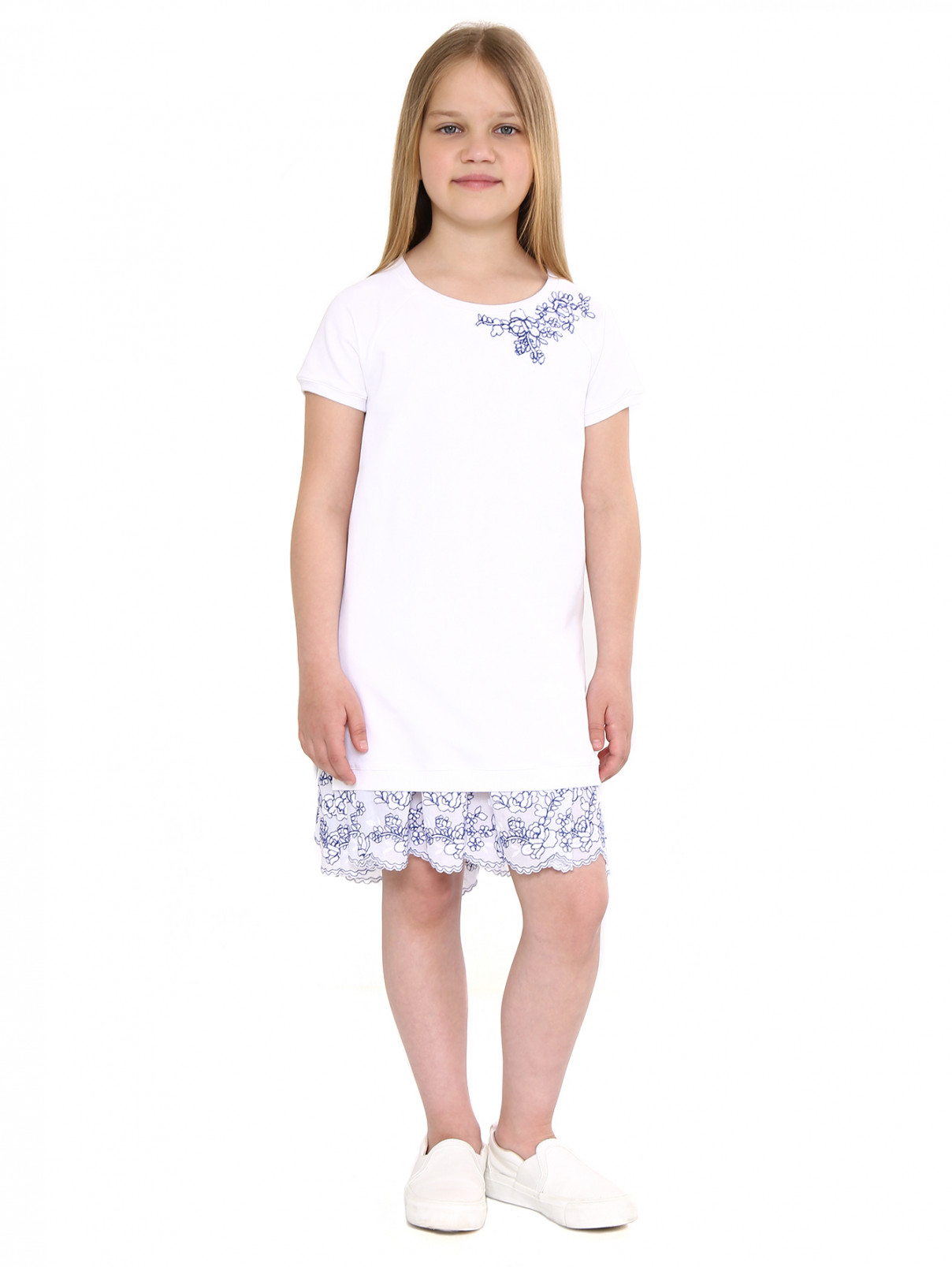 Платье из хлопка прямого фасона со вставкой из кружева Ermanno Scervino Junior  –  Модель Общий вид  – Цвет:  Белый